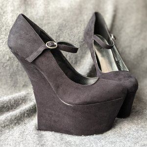 New! Invisible Metal Faux Suede Platform Wedges